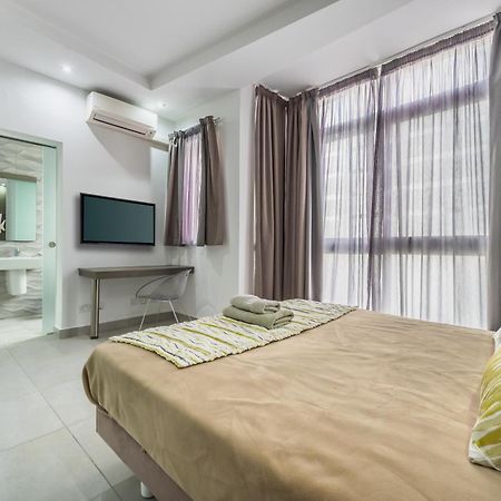 Jules Suites Saint Julian's Dış mekan fotoğraf