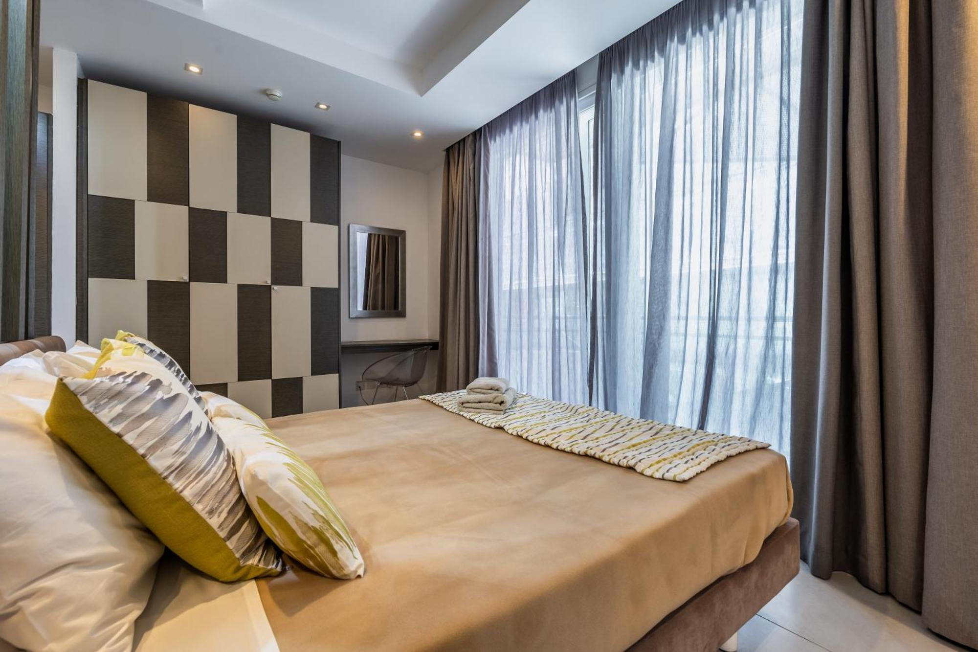 Jules Suites Saint Julian's Dış mekan fotoğraf