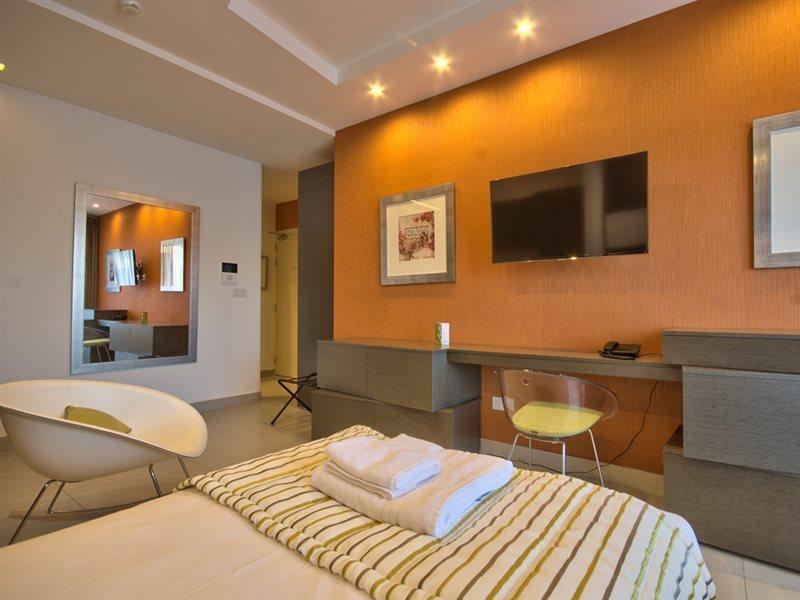 Jules Suites Saint Julian's Dış mekan fotoğraf