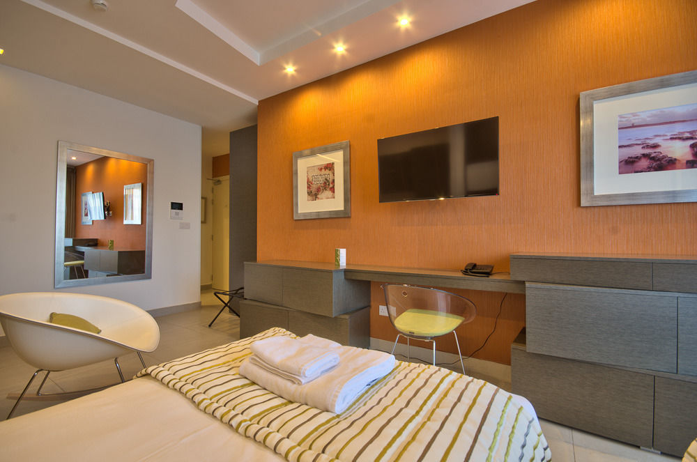 Jules Suites Saint Julian's Dış mekan fotoğraf