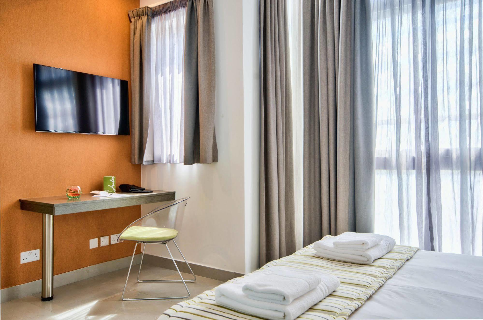 Jules Suites Saint Julian's Dış mekan fotoğraf
