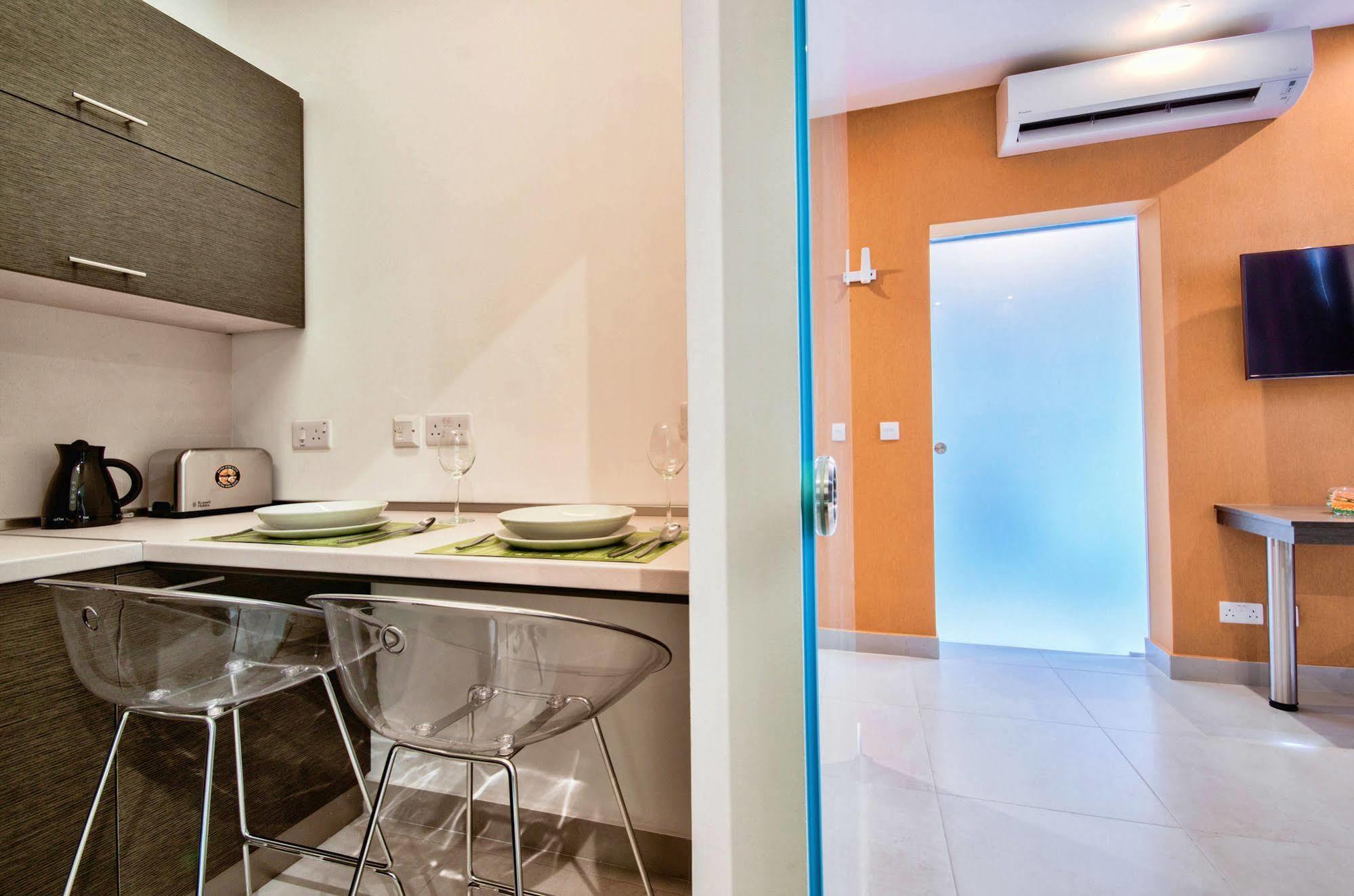 Jules Suites Saint Julian's Dış mekan fotoğraf