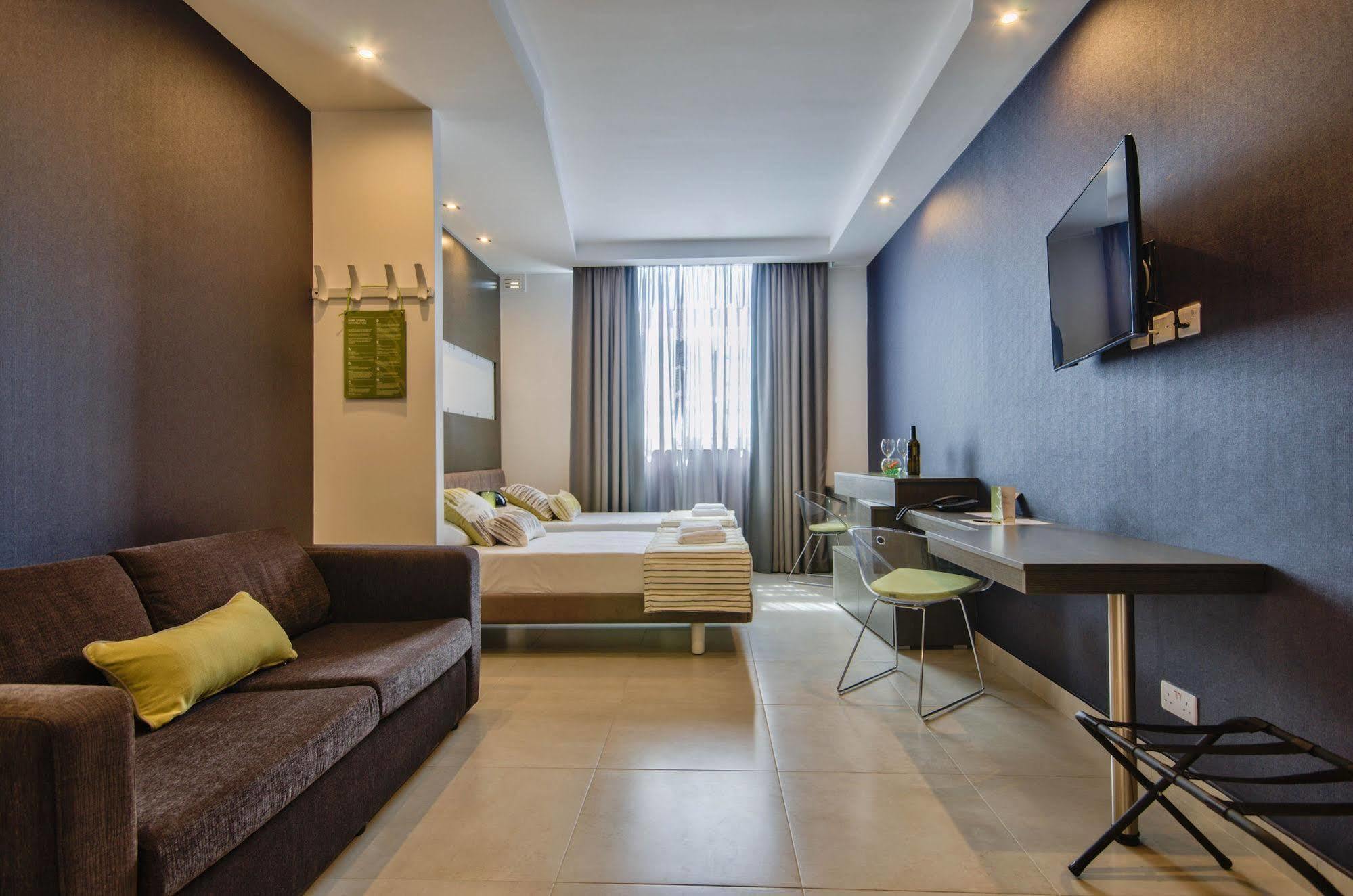 Jules Suites Saint Julian's Dış mekan fotoğraf